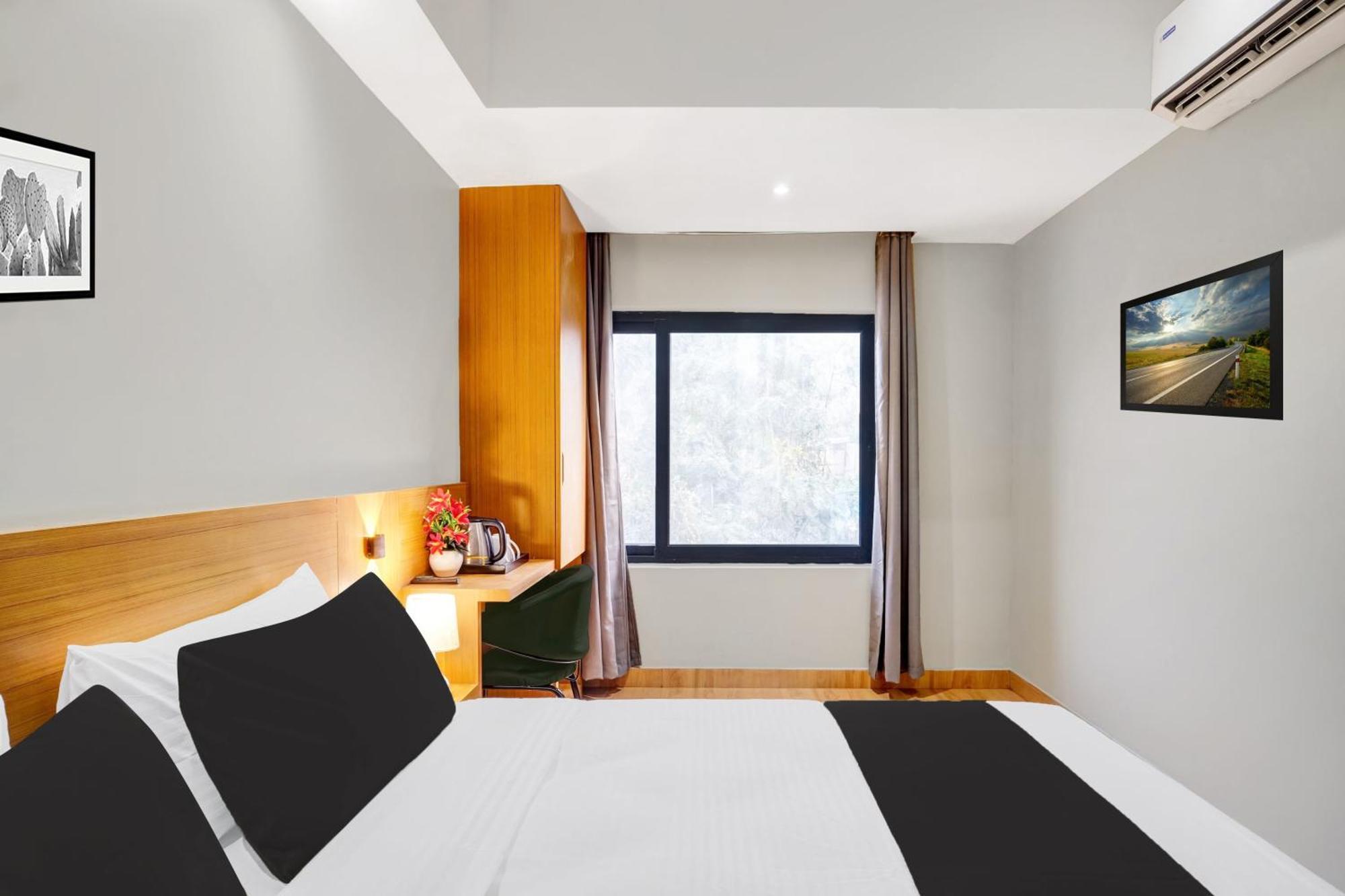 Townhouse Oak Sarusajai Stadium Dispur Eksteriør billede